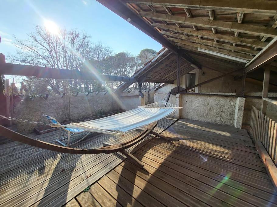 Maison 3 Chambres Avec Piscine Couverte Lespignan Kültér fotó