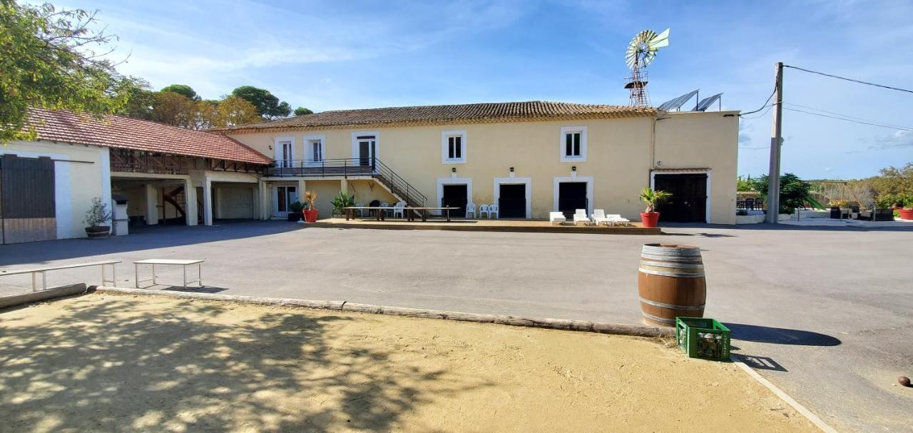 Maison 3 Chambres Avec Piscine Couverte Lespignan Kültér fotó