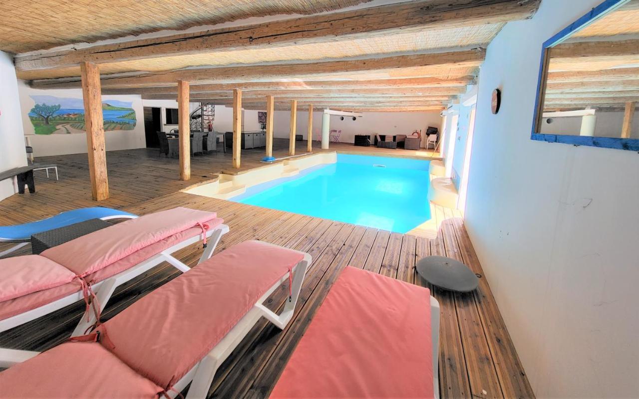 Maison 3 Chambres Avec Piscine Couverte Lespignan Kültér fotó